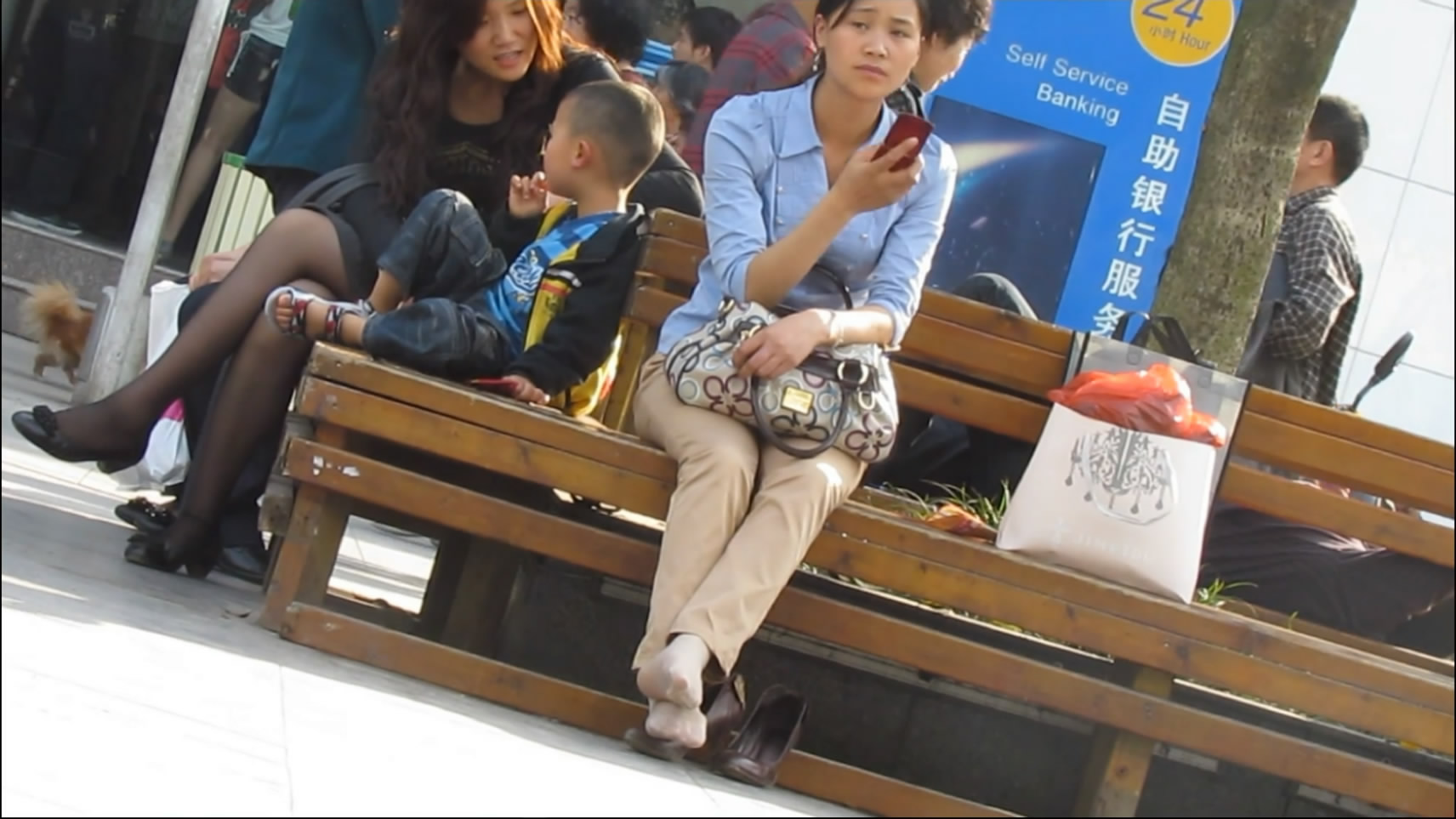 streetsnapnylon[00 01 43][20181205 224137 0]